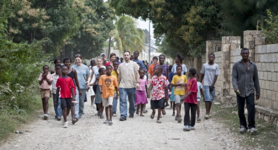 Walking down the street 2 Haiti Walking down the street 2 Haiti